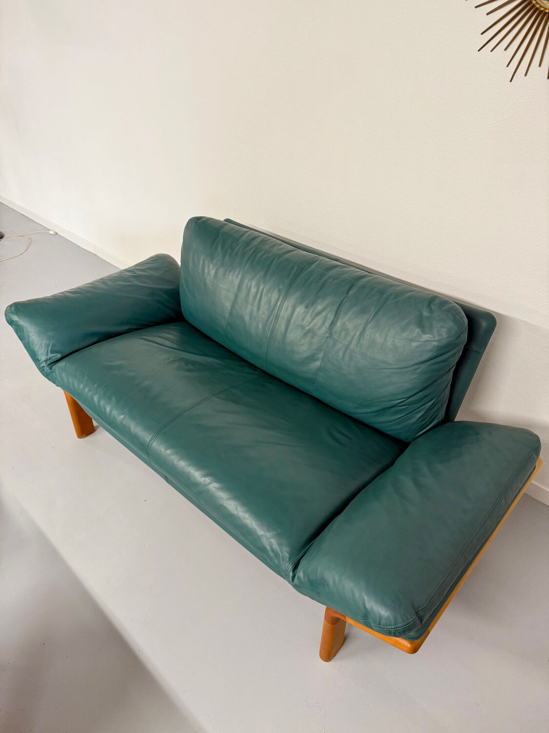 Salon complet canapé cuir teck design scandinave Komfort Danish