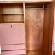 Armoire penderie & commode vieux rose et bois