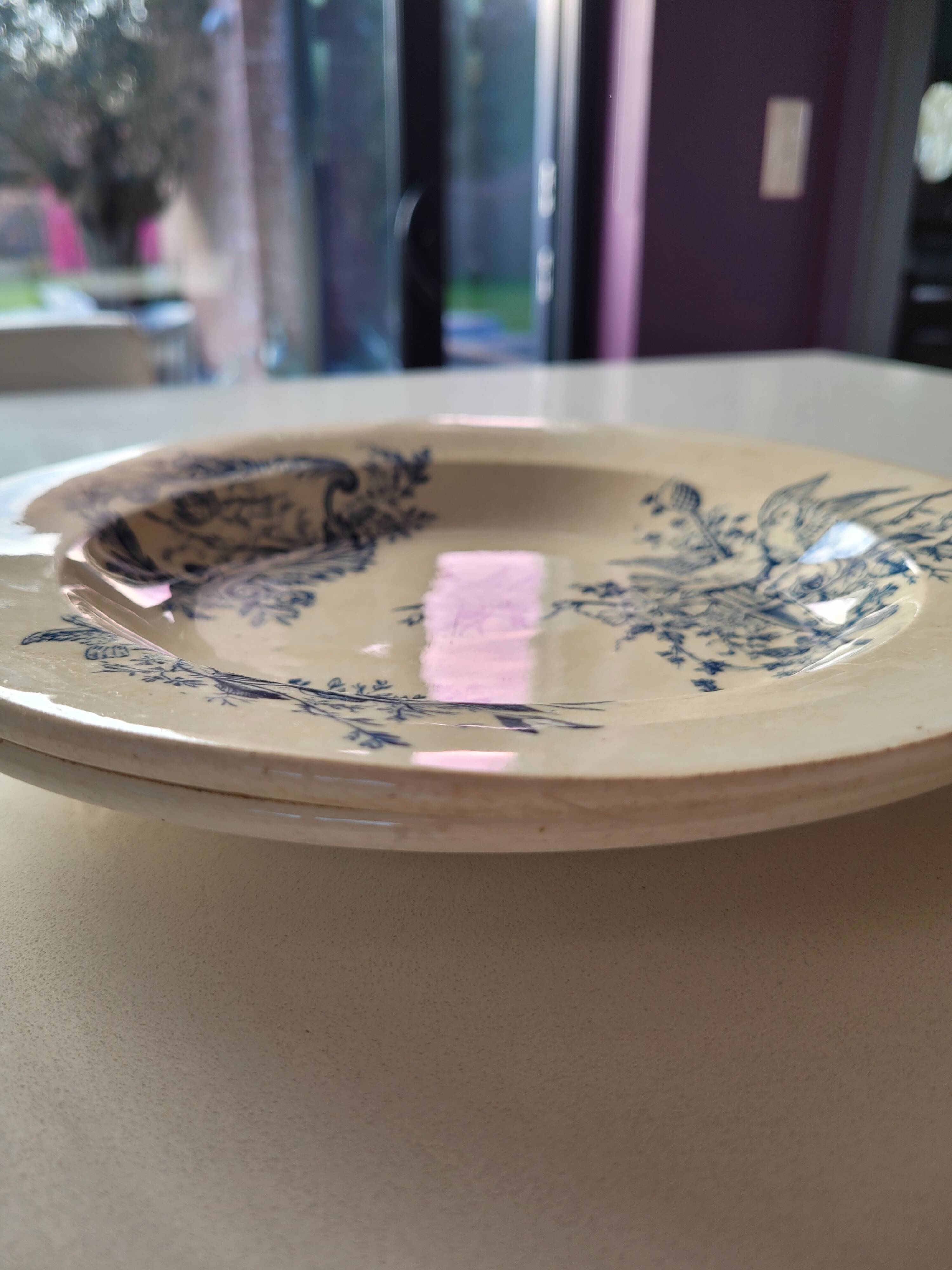 2 hollow plates Terre de fer