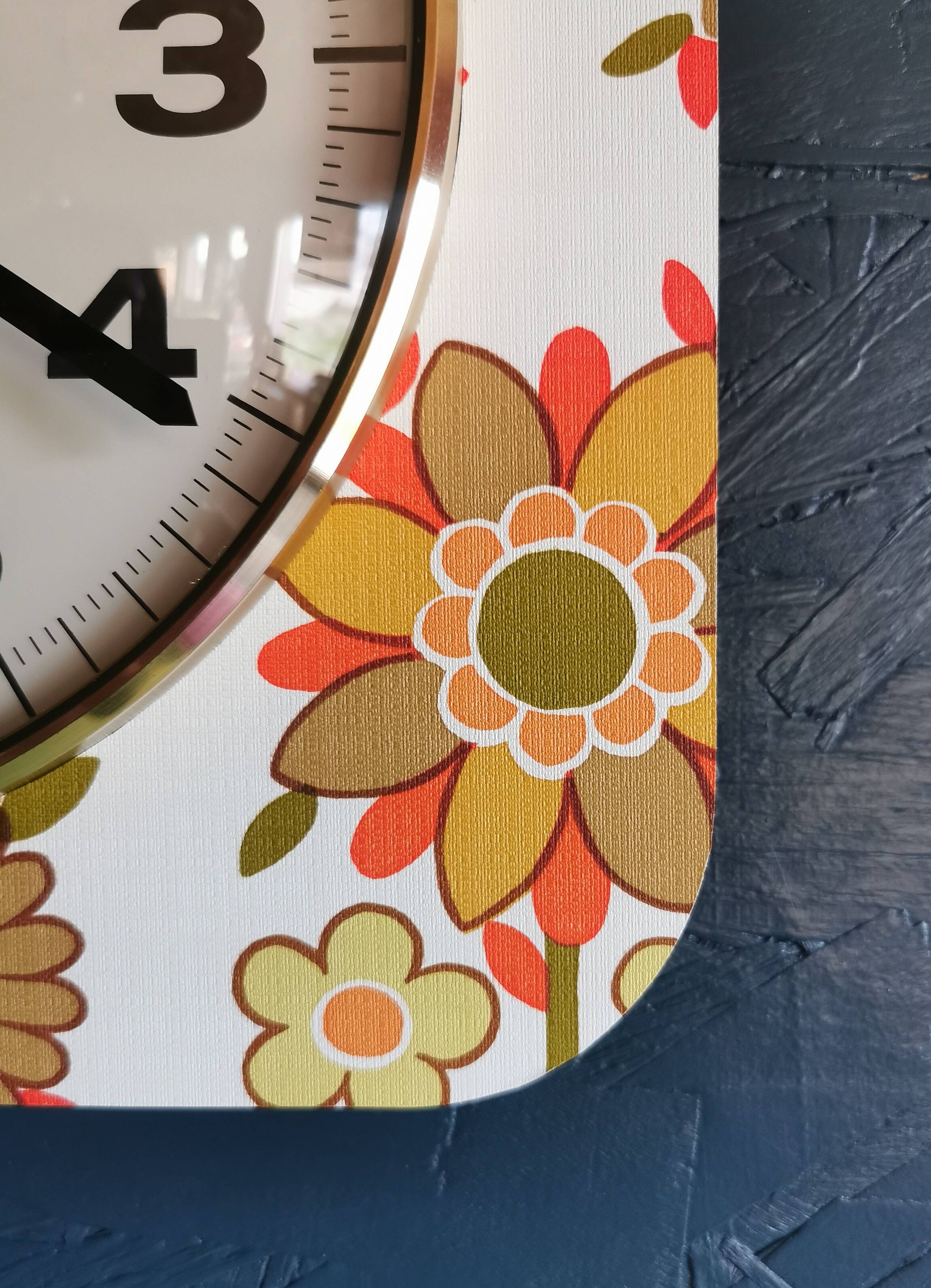 Vintage formica clock square silent wall pendulum "Jaz orange flowers"