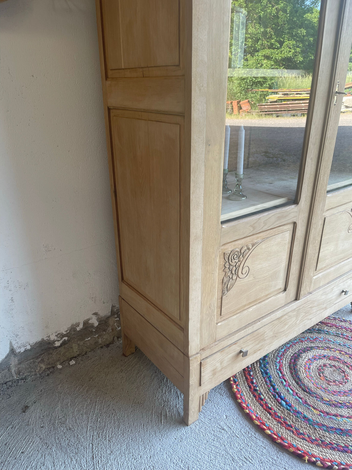 Display cabinet