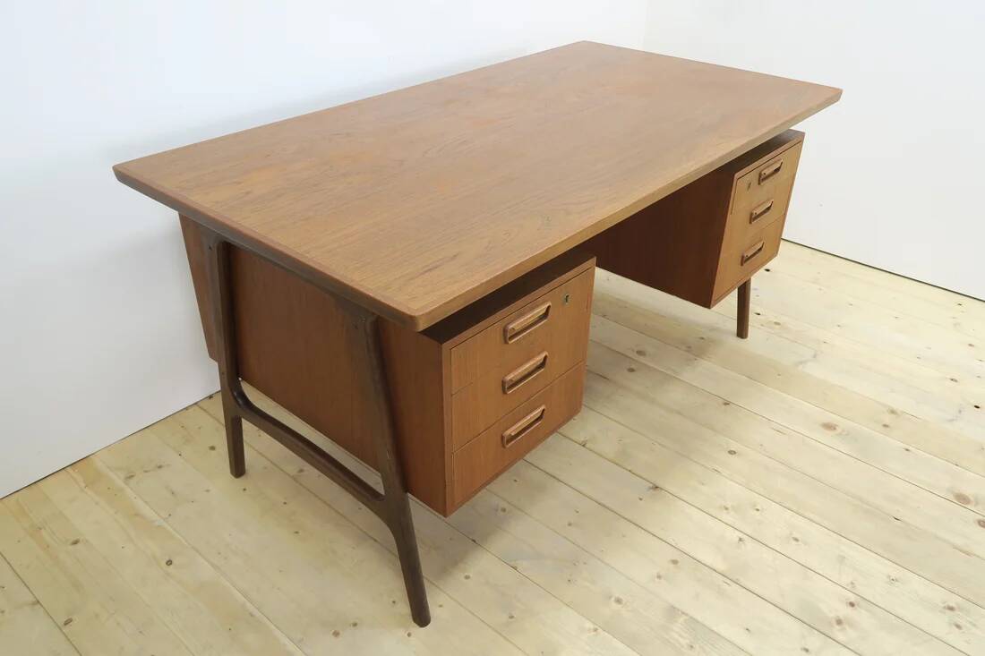 Teak desk with drawers, Denmark 1960