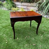 English-style coffee table