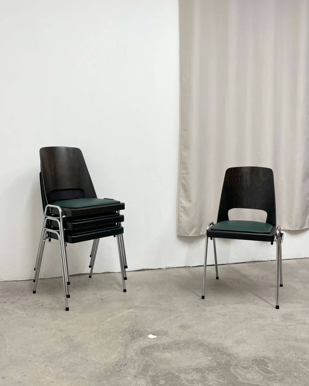 4 Baumann chairs, Manhattan model, circa 1970