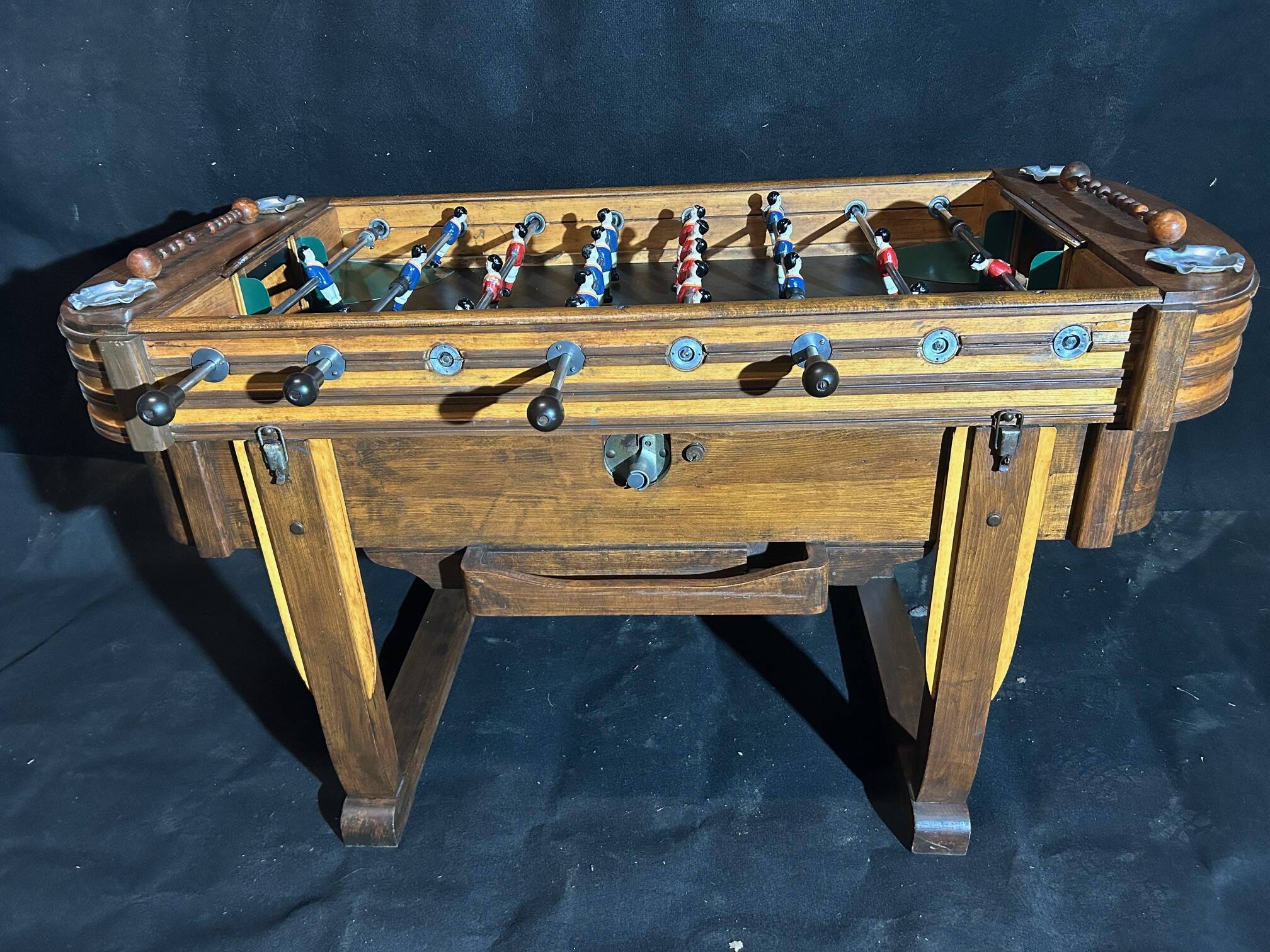 1940s Art Deco Table Football (BBO0009)