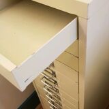 Workbook 15 metal vertical drawers 60