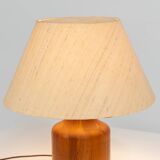 Solid teak table lamp by Kirk Copenhagen (Denmark, 1960s).