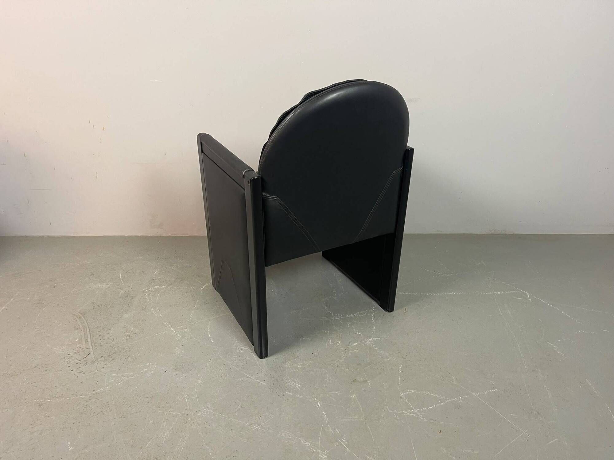 Mid-Century Bulo Belgium Armchair in Black Leather – Postmodern / Memphis