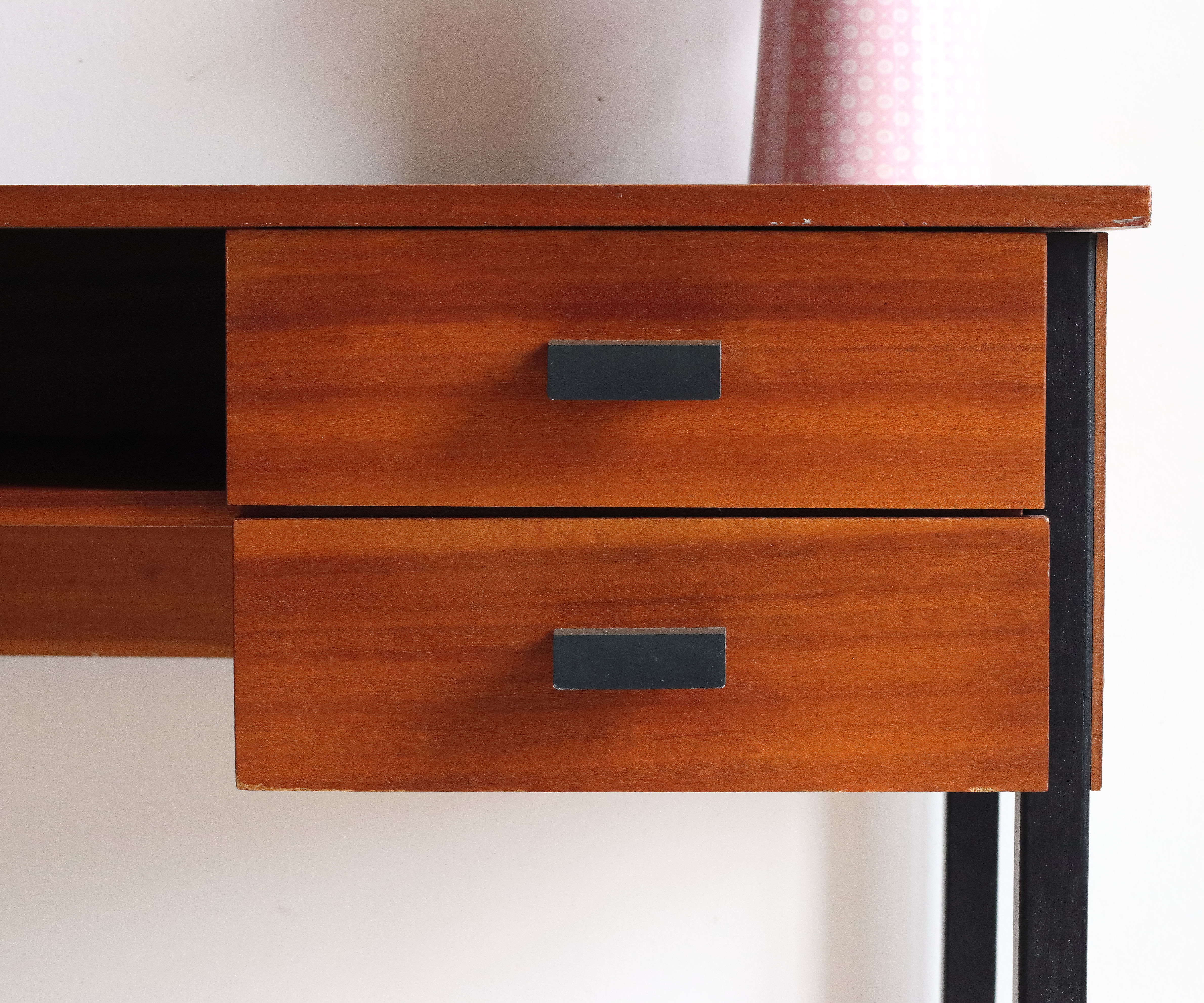 60s modernist style desk in black and mahogany laqué wood
