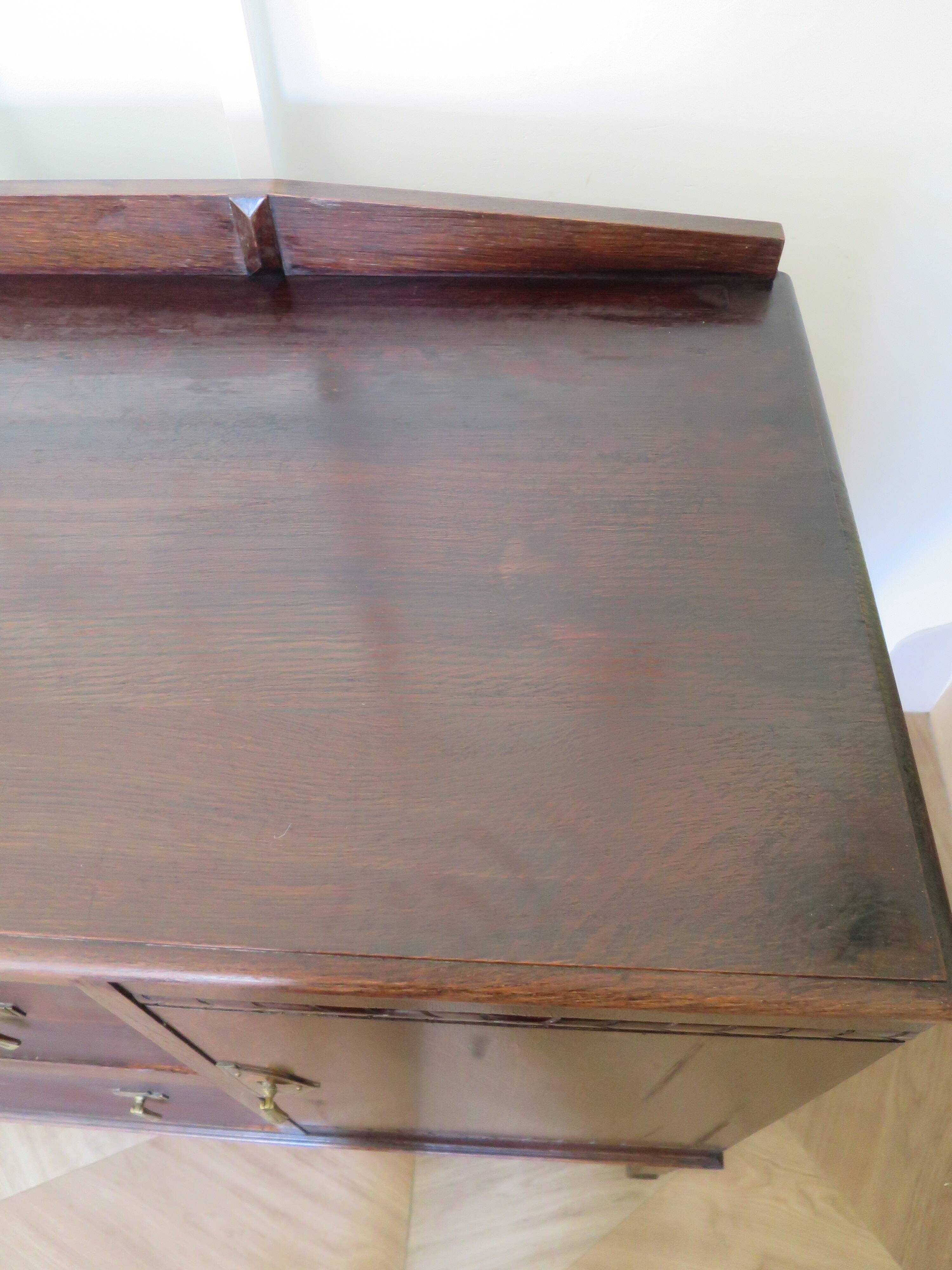 Vintage Sideboard - 2 side doors and 2 drawers - 1950s