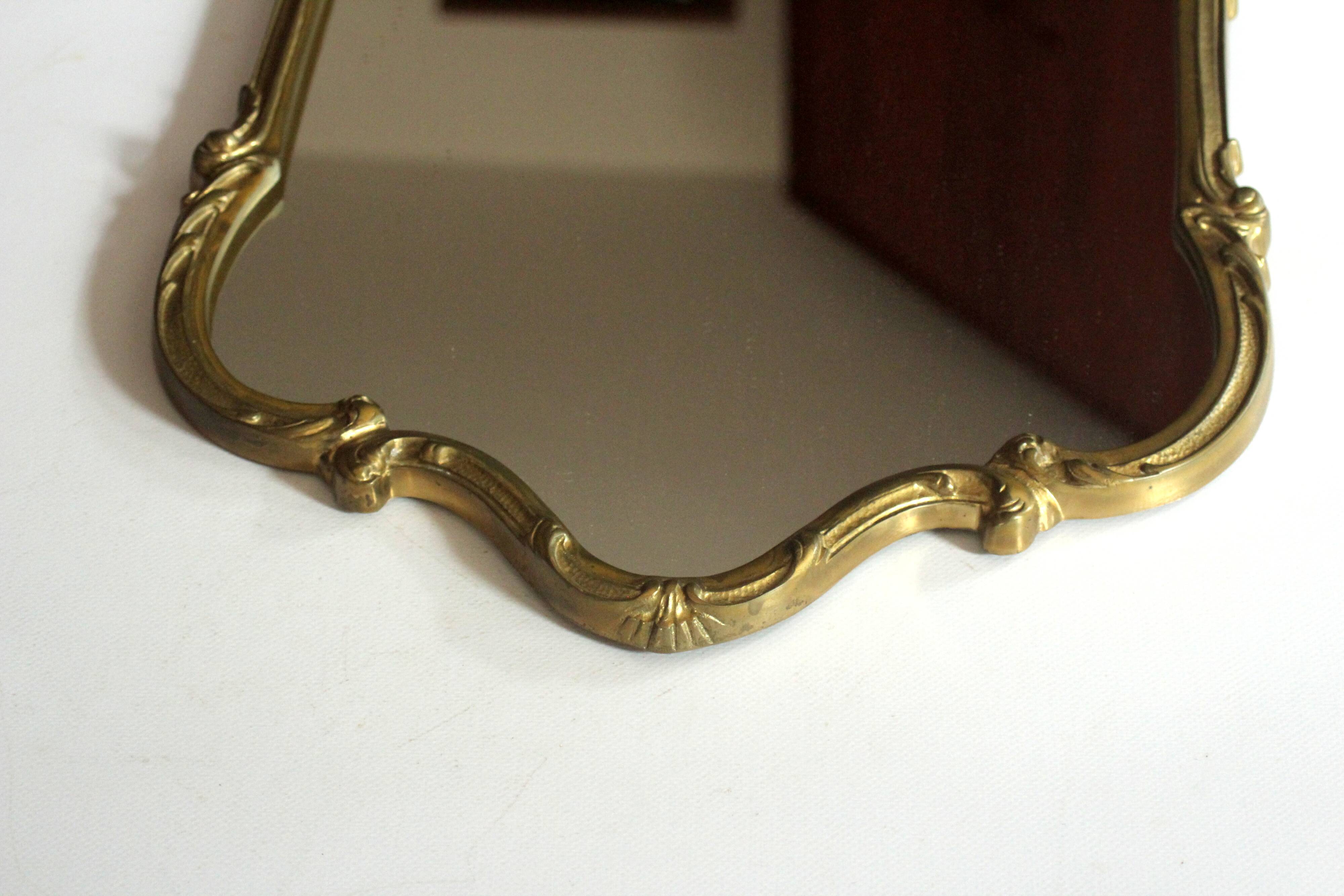 Large wall mirror with a brass frame - Vintage from the 50s