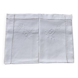 2 embroidered BL linen pillowcases, Venice day