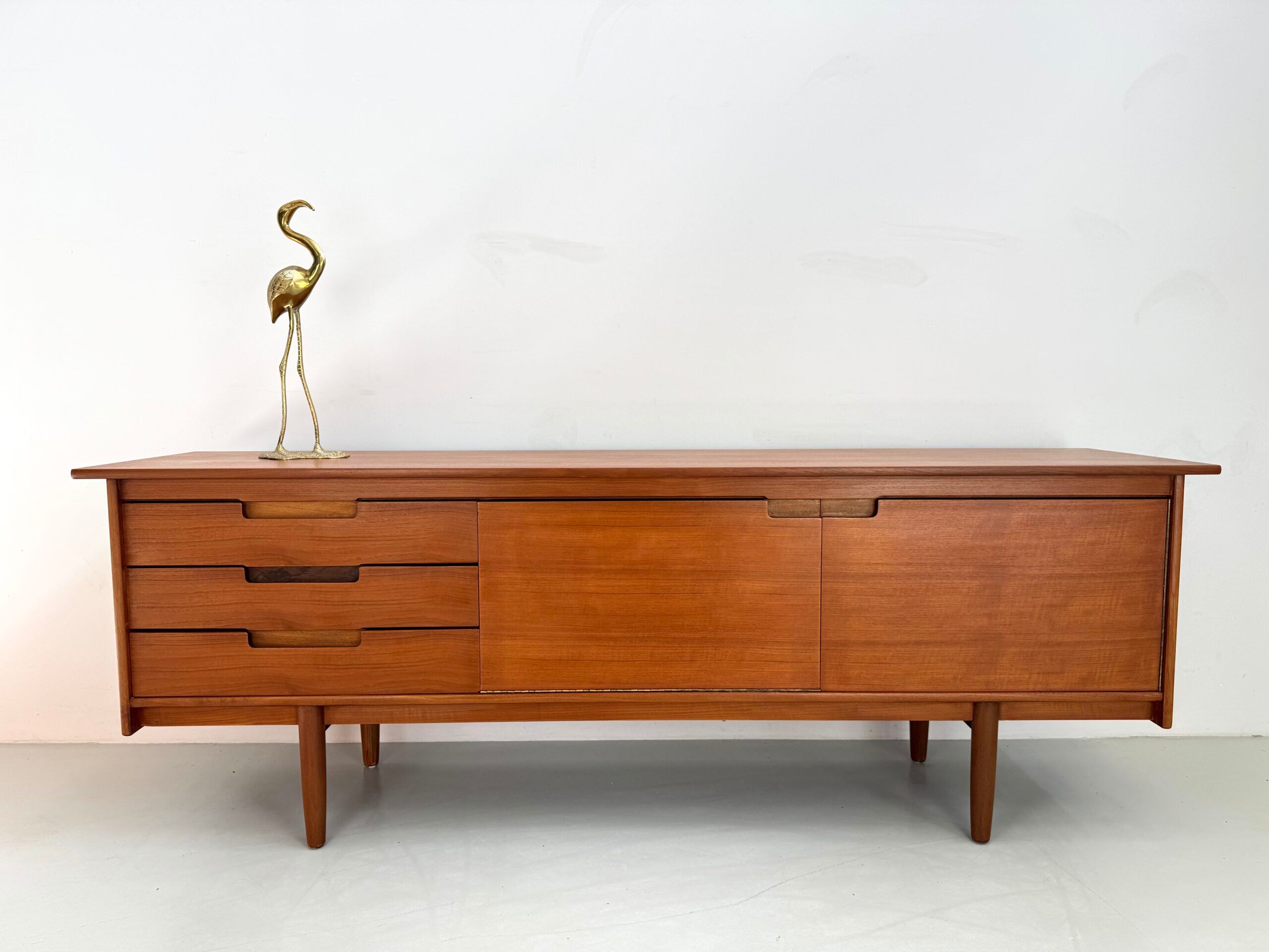 Enfilade vintage Younger