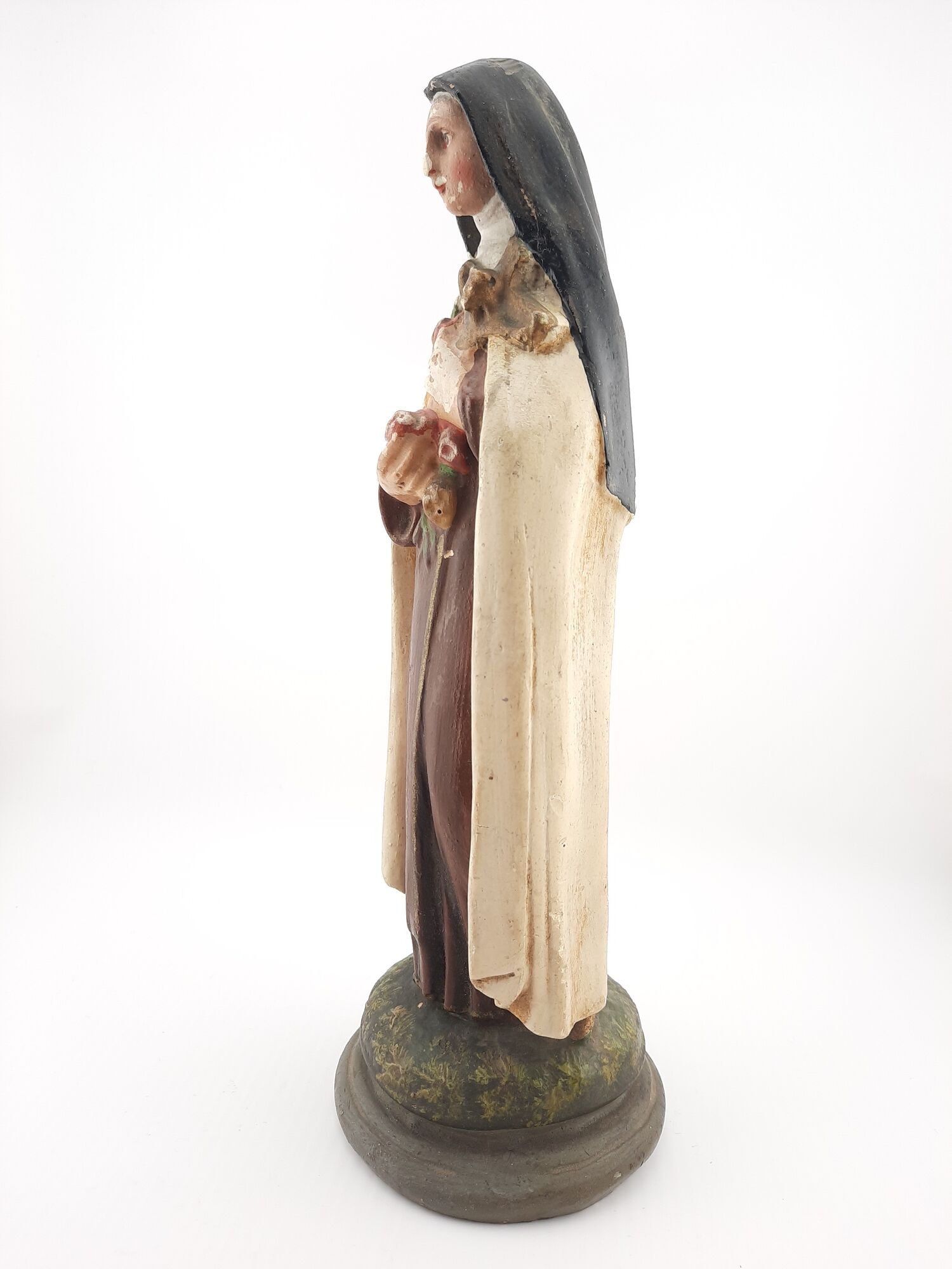 Figurine of St Therese de Lisieux