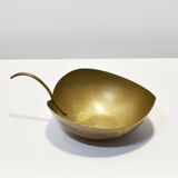 Empty brass leaf pocket