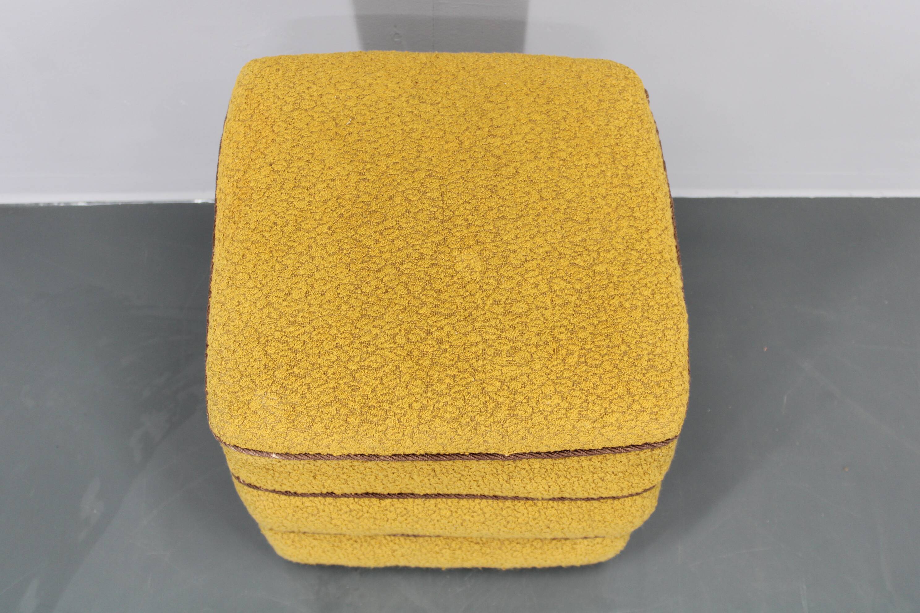 1940s Art Deco Tabouret, Czechoslovakia