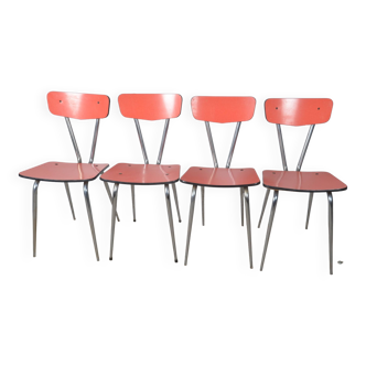 Chaises en formica rouge