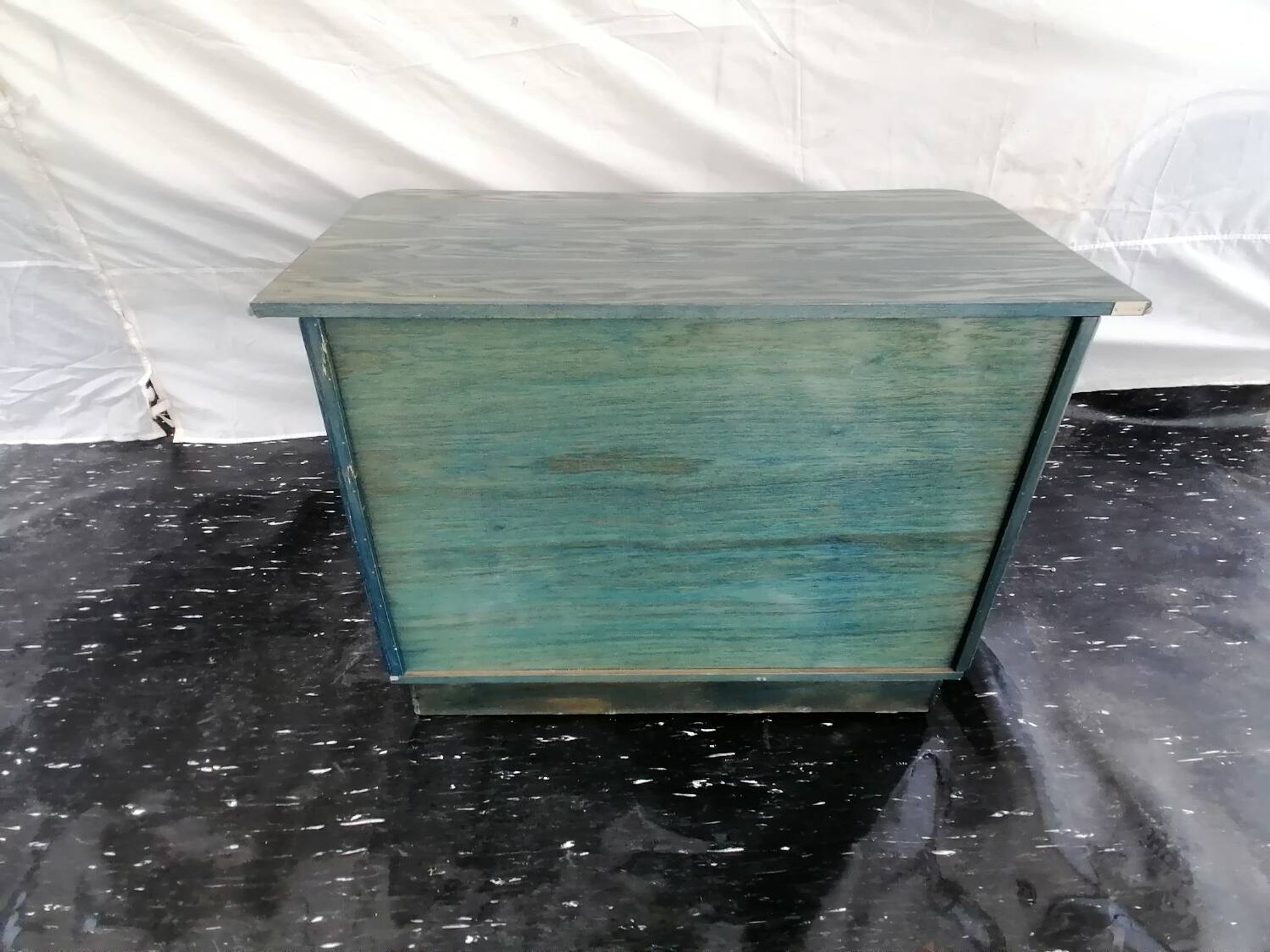 Maugrion chest of drawers in green and blue rattan