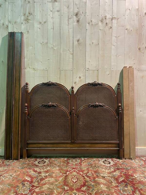 Napoleon III cane bed