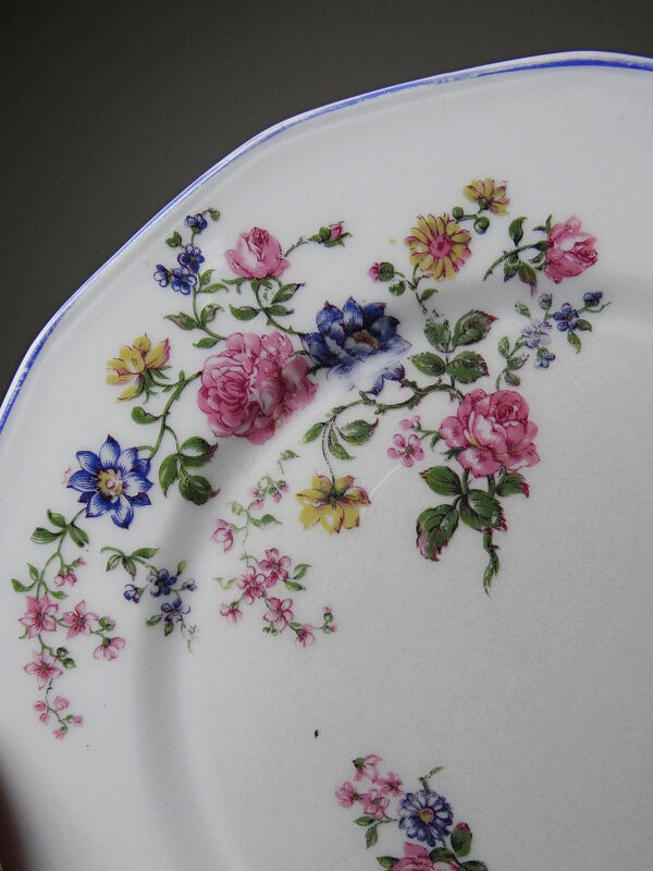 7 assiettes à dessert Bernardaud porcelaine de Limoges décor floral années 20-50