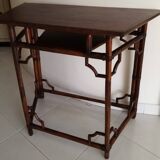 Console de forme trapézoïdale en cannes des Philippines