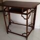Console de forme trapézoïdale en cannes des Philippines