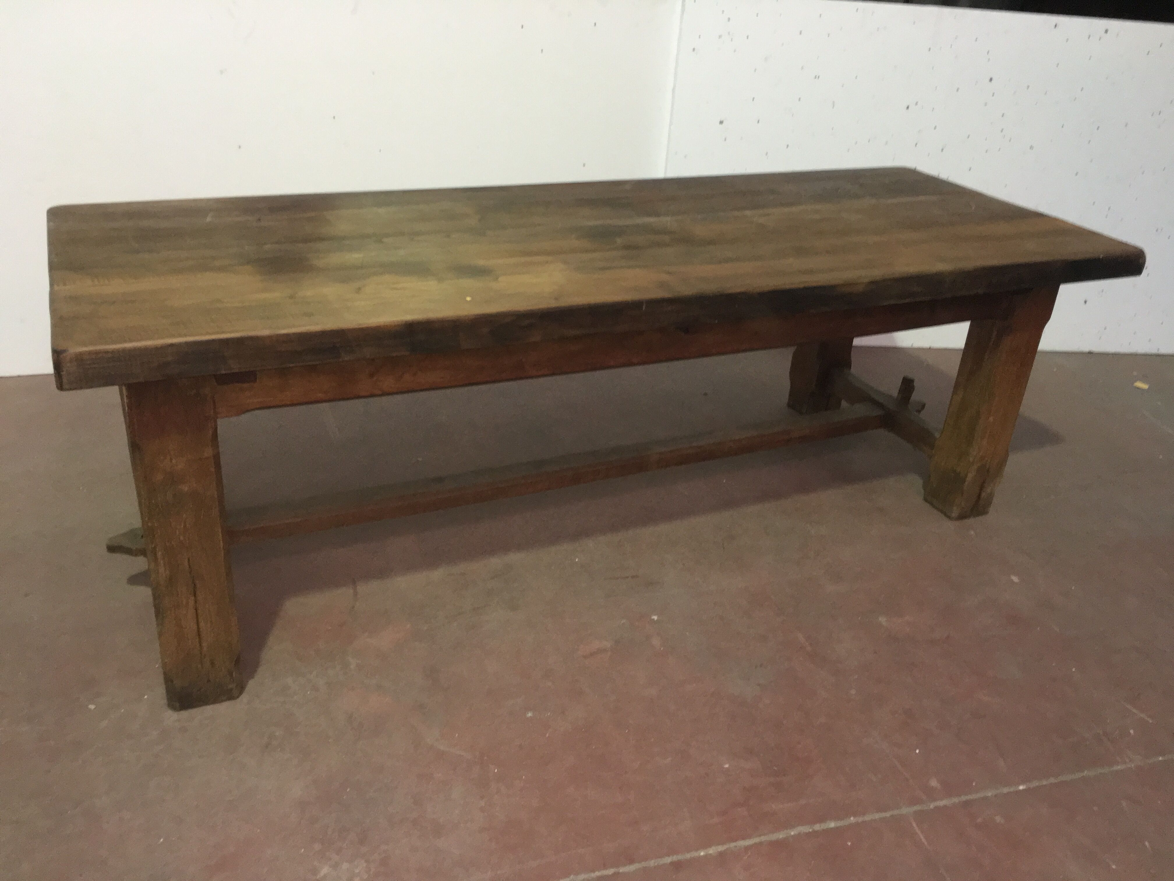 Farmhouse table in solid oak