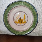 Assiette en faïence de Nevers, XIXème Siècle à décor de palais