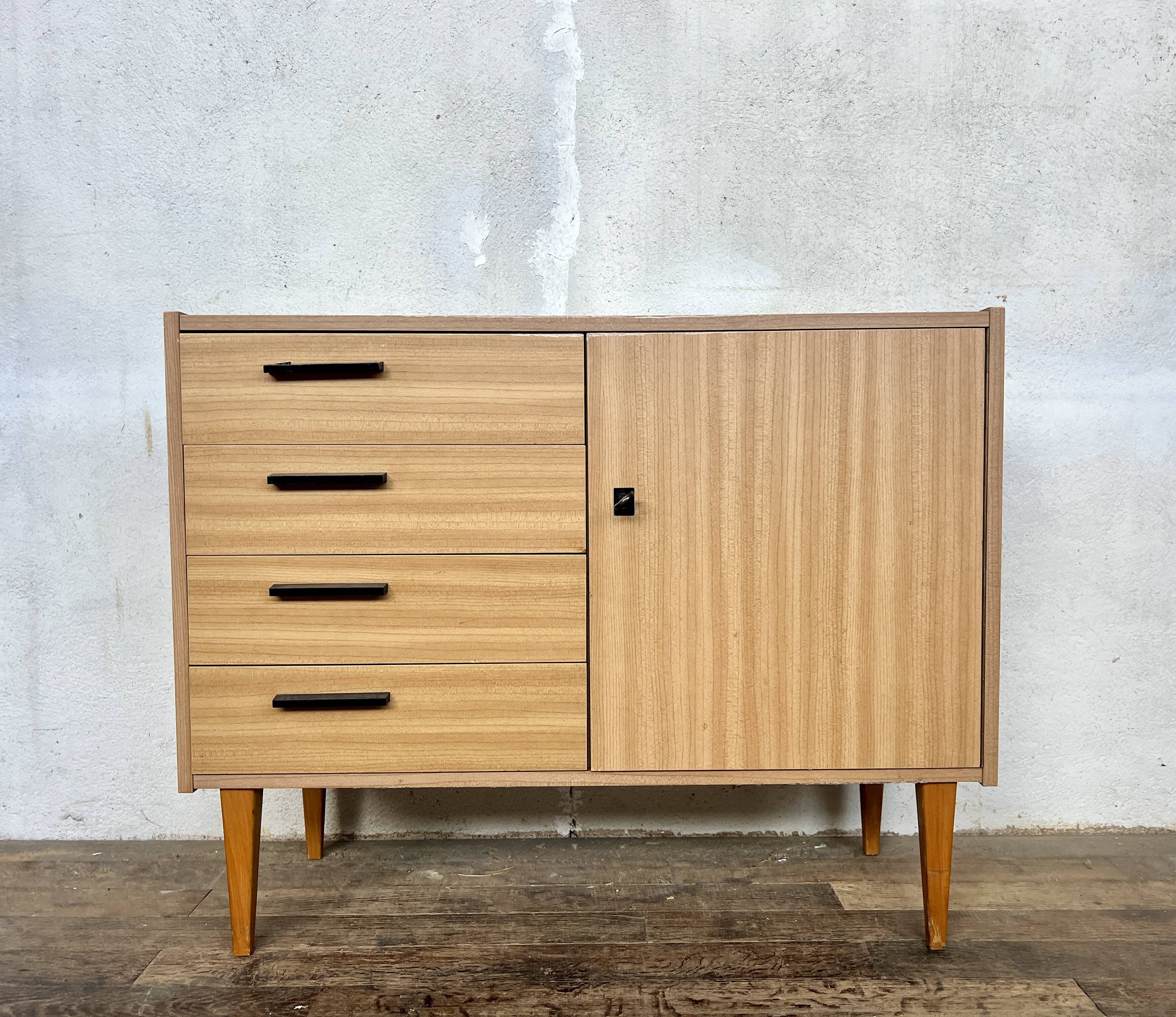 Vintage Formica TV/Hifi Cabinet Sideboard FREE DELIVERY