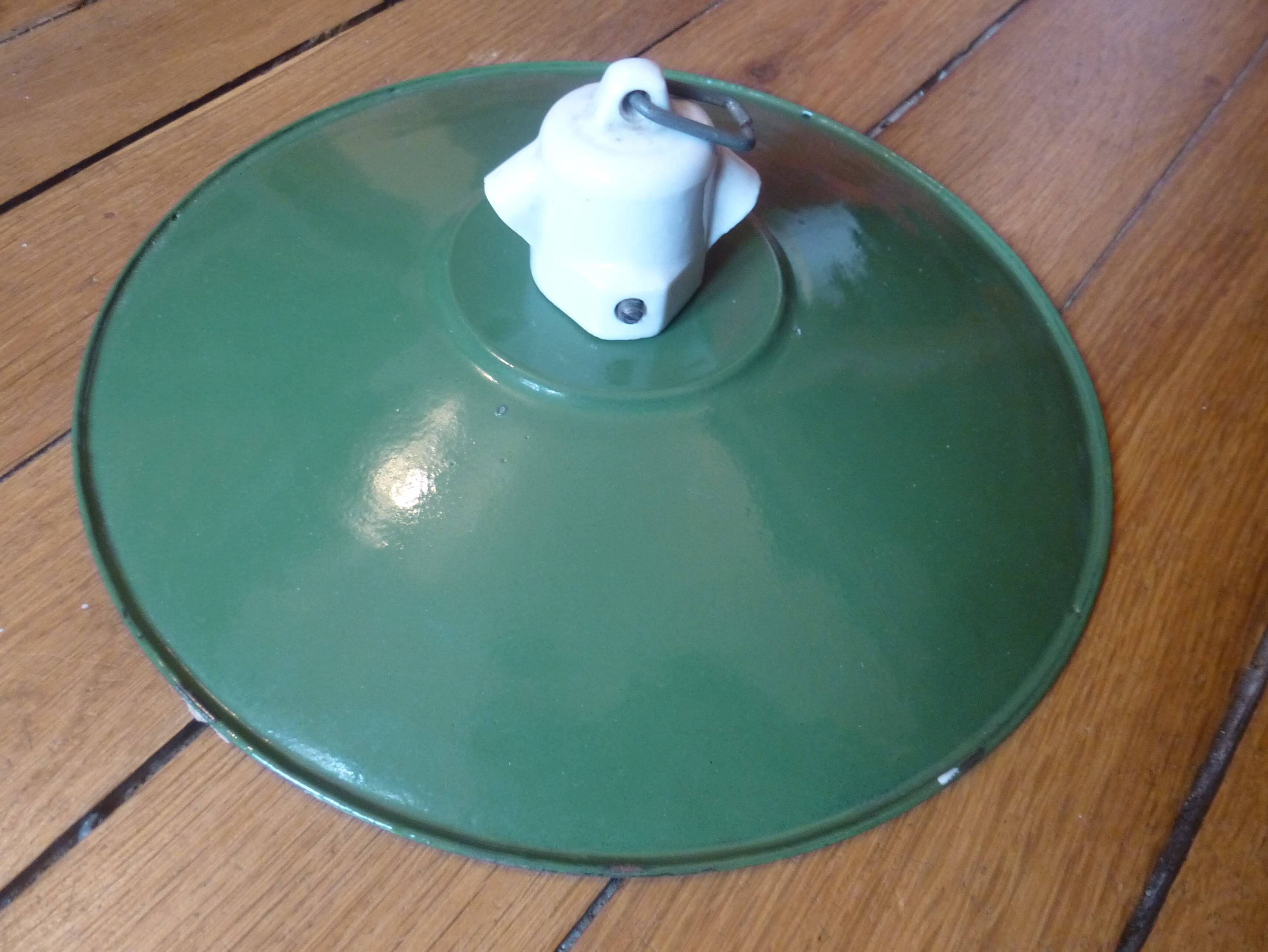 Abat-jour Industriel Suspension Métal Blanc — Style Vintage, Douille E27 !