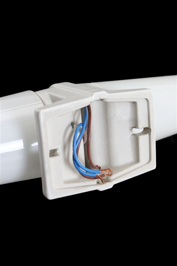 IFÖ / Sigvard Bernadotte “6060” wall lamp / Ceramic / Glass / Bathroom / Mid-century modern design / 1960s