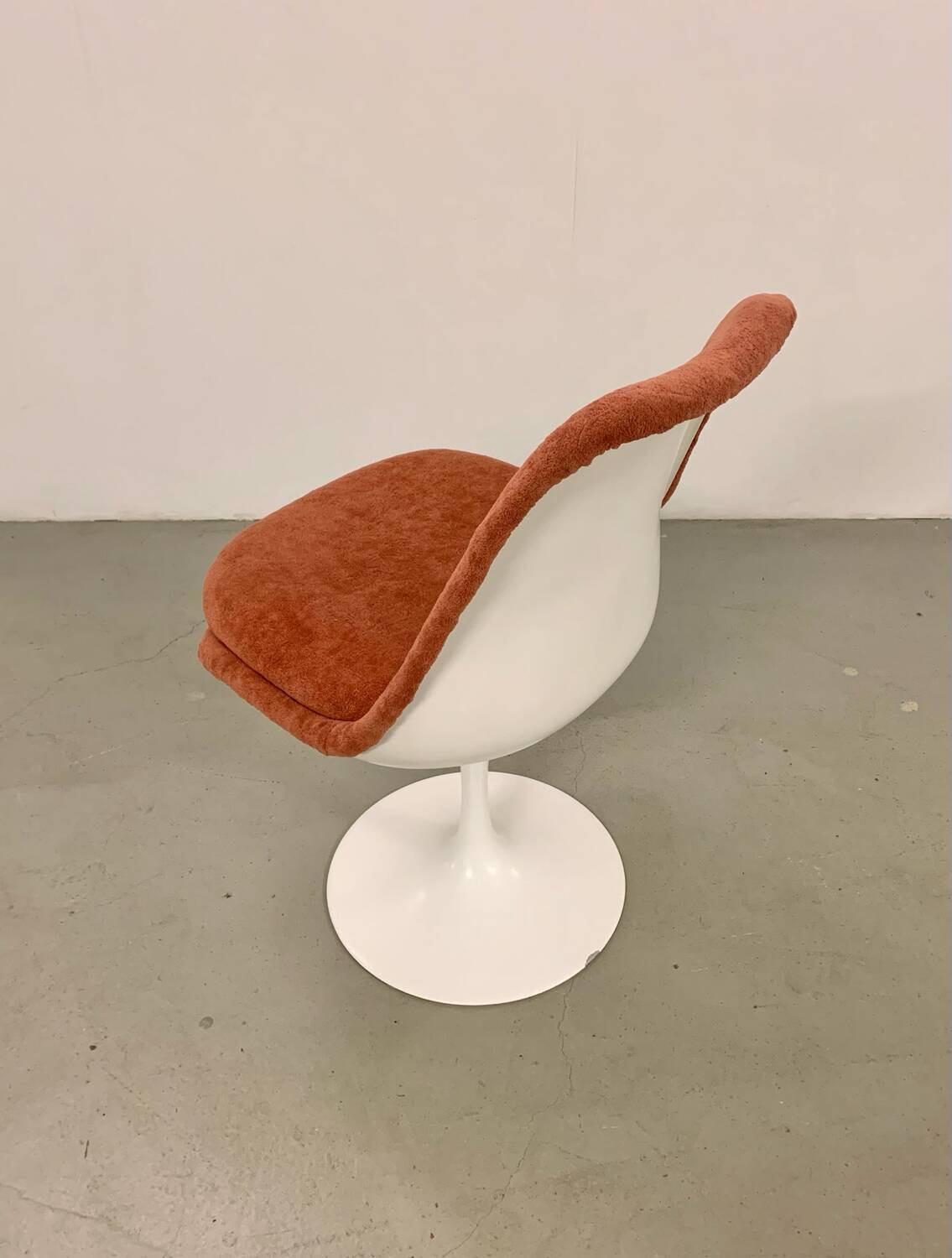 Eero Saarinen Side Chair upholstered 80s by Knoll
