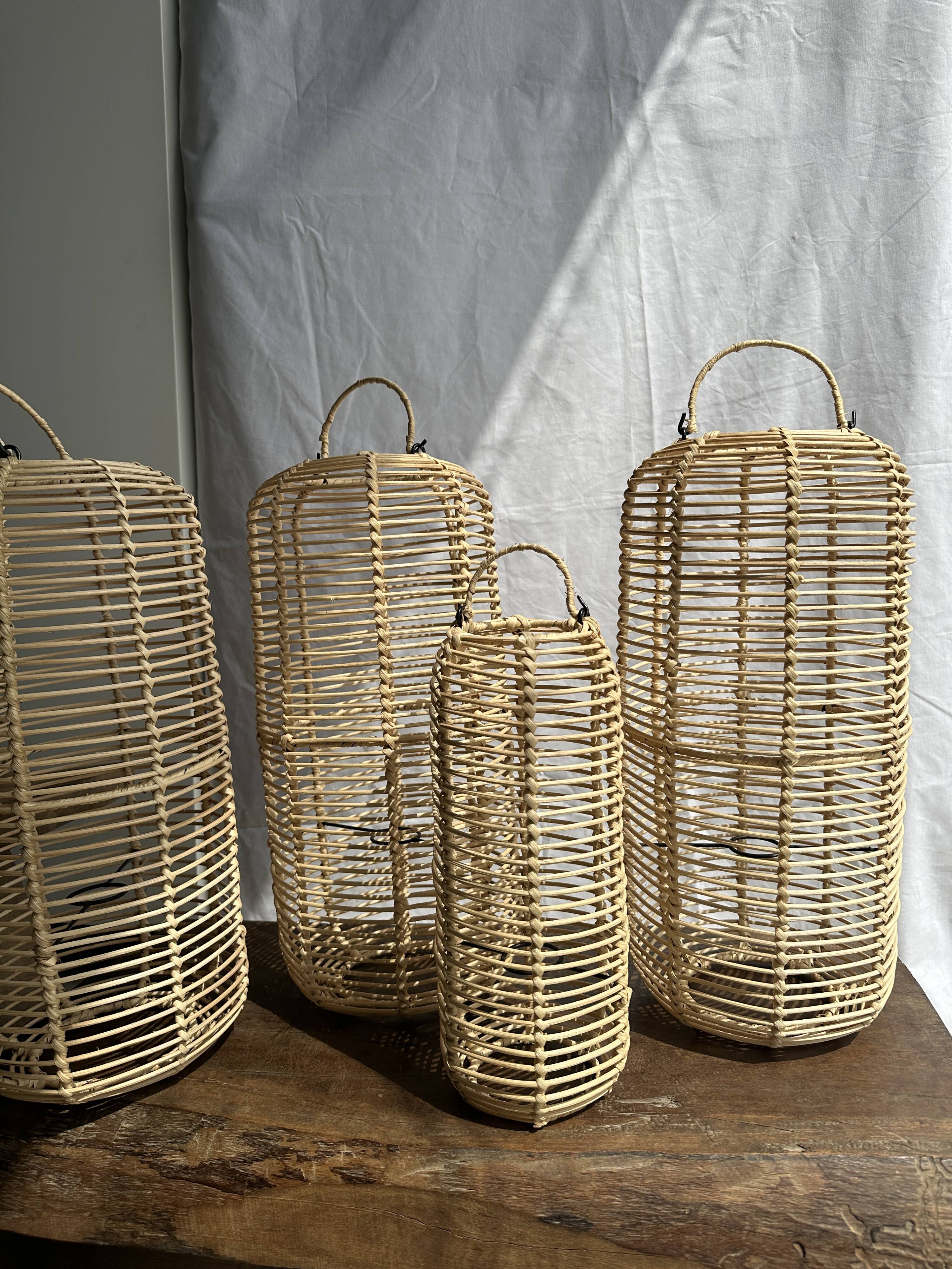 Large lantern-shaped rattan pendant lamp H50 D24
