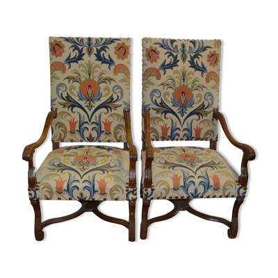 Paire de fauteuils style Louis XIV