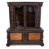 Display case on lion's paws, Germany, early 19th century of the twentieth c
