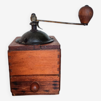 Wood and metal coffee grinder with metal crank