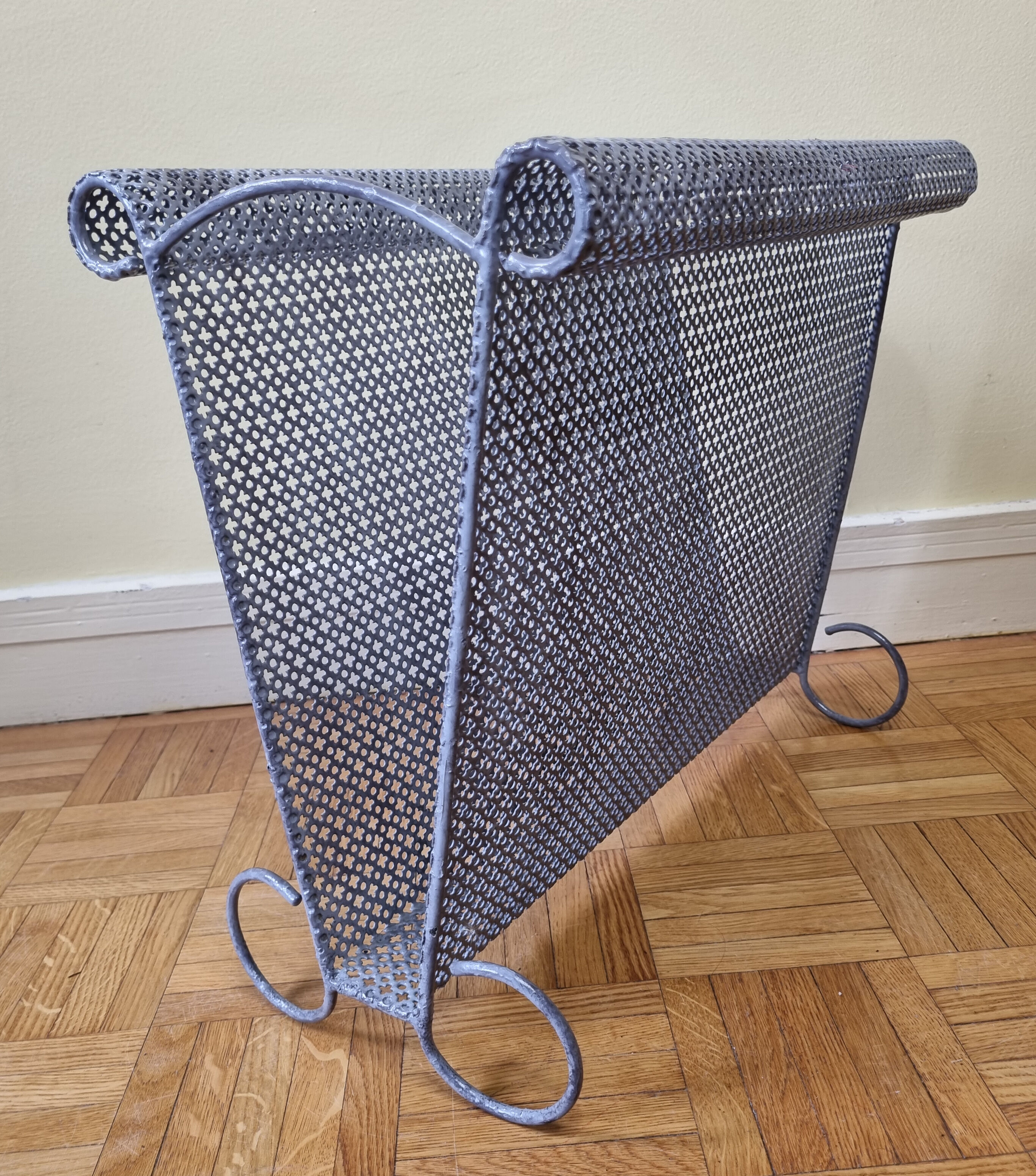 Vintage magazine holder in perforated metal, 39 cm