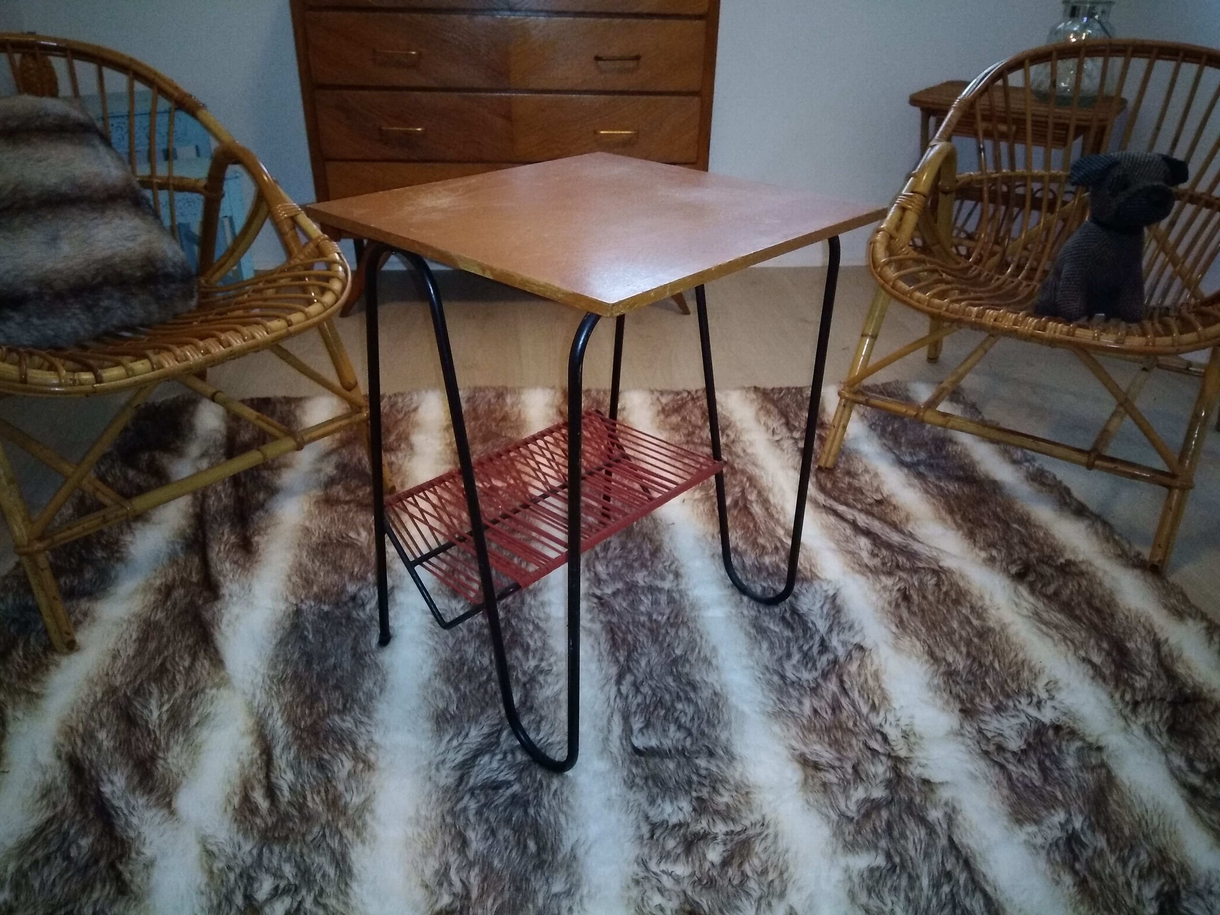 Table vintage scoubidou