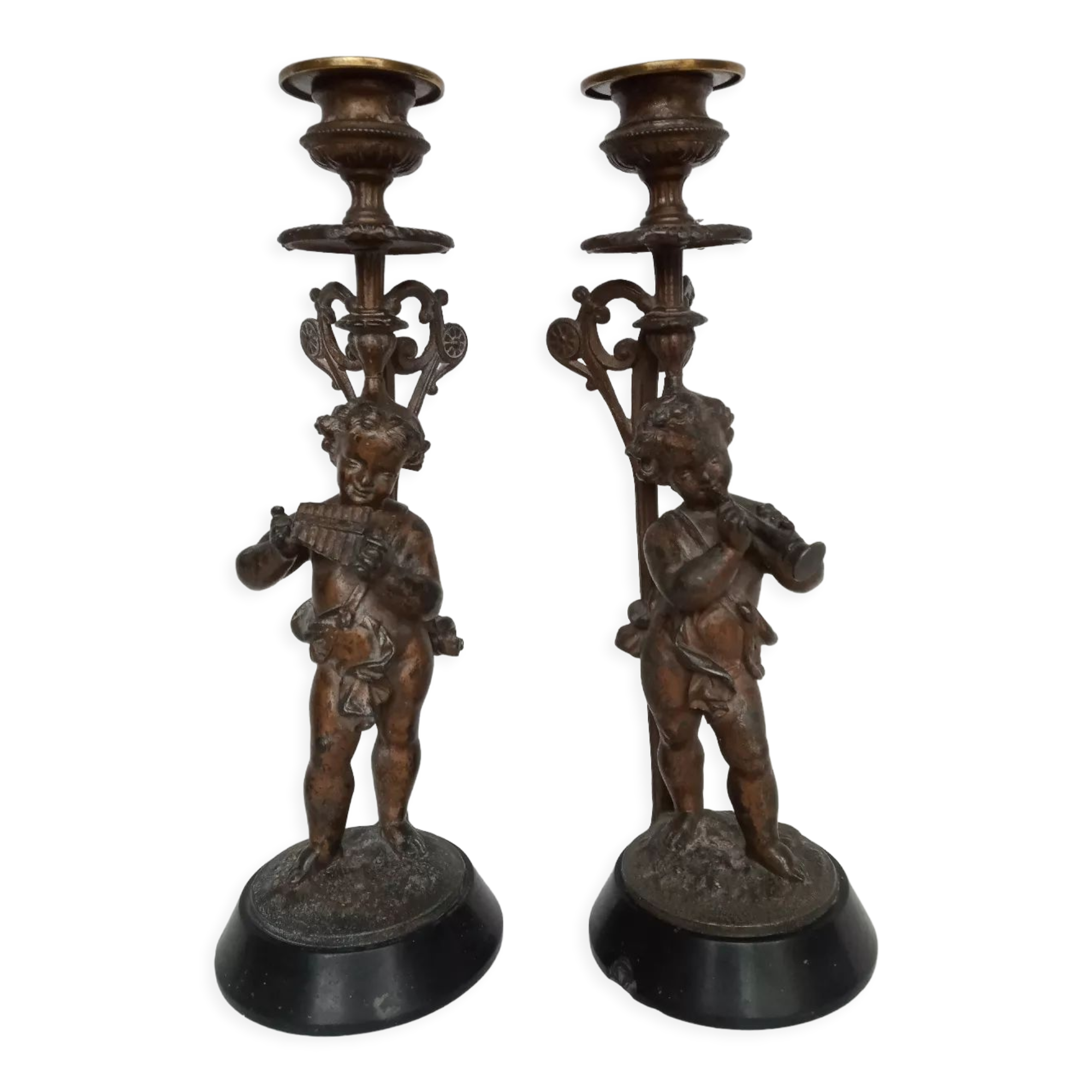 Bougeoirs putti musicians