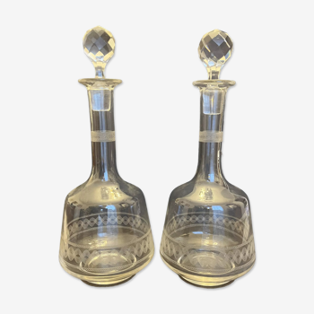 Paire de carafes anciennes