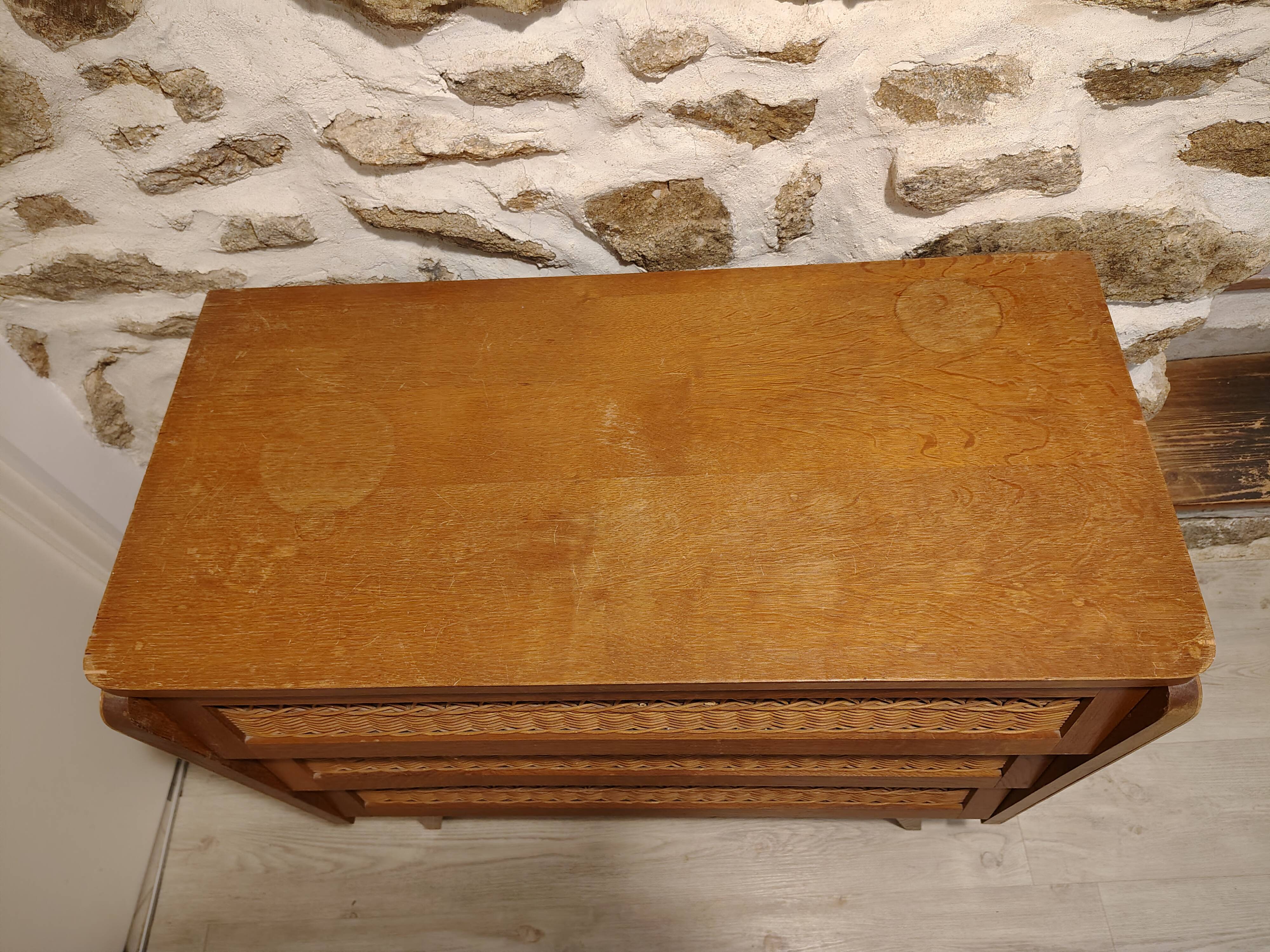 Commode rotin