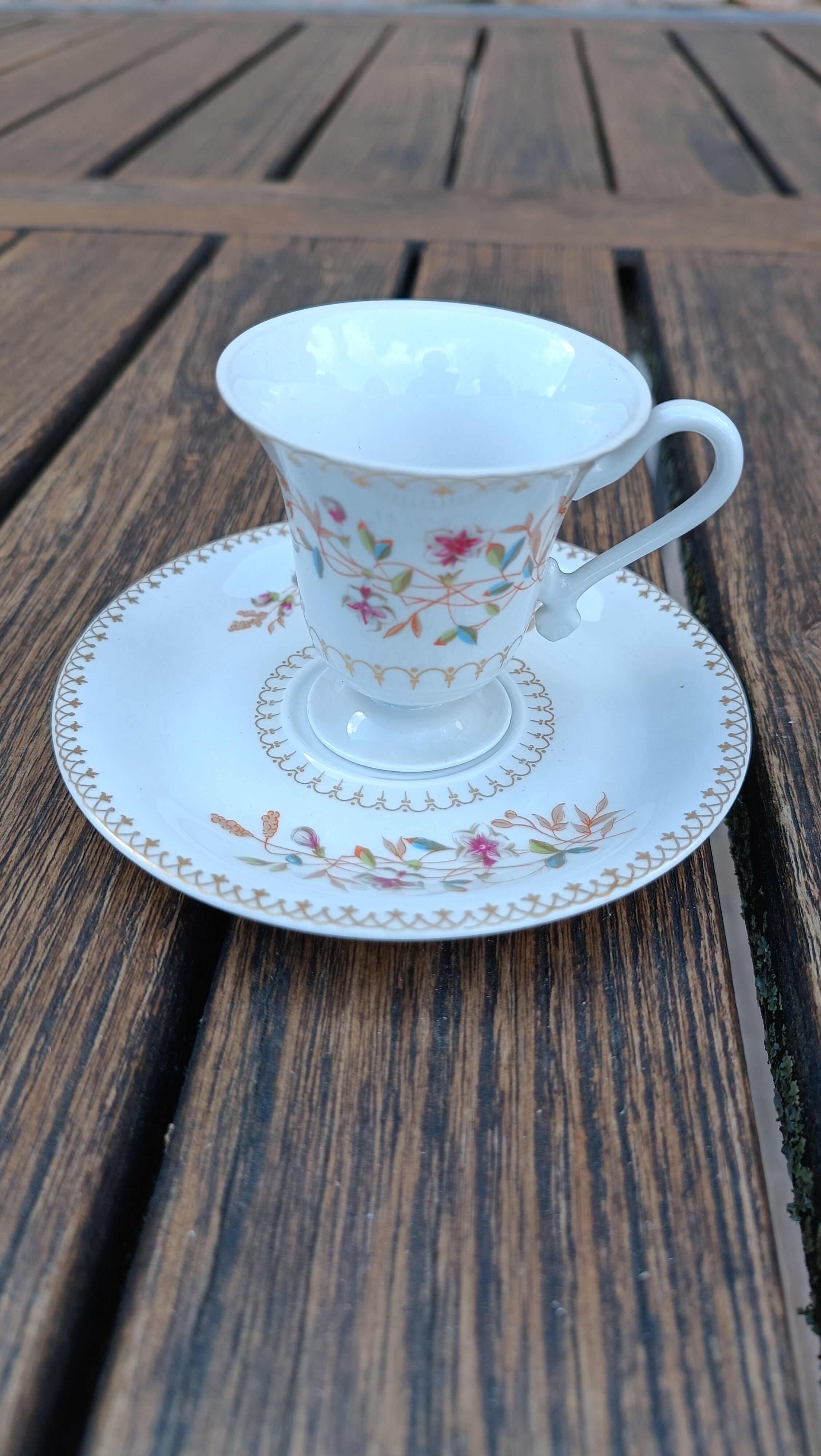 Set of 6 Limoges Haviland porcelain cups