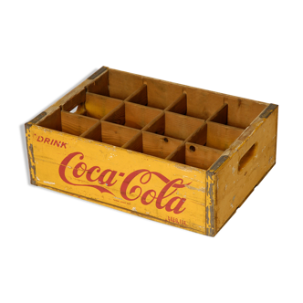 Caisse de coca cola en bois datant des années 50/60