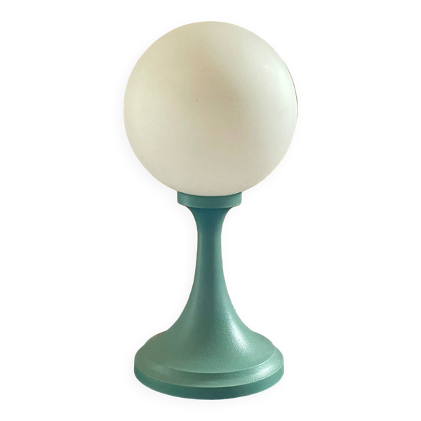 Lampe vintage verte globe opaline — Beyit