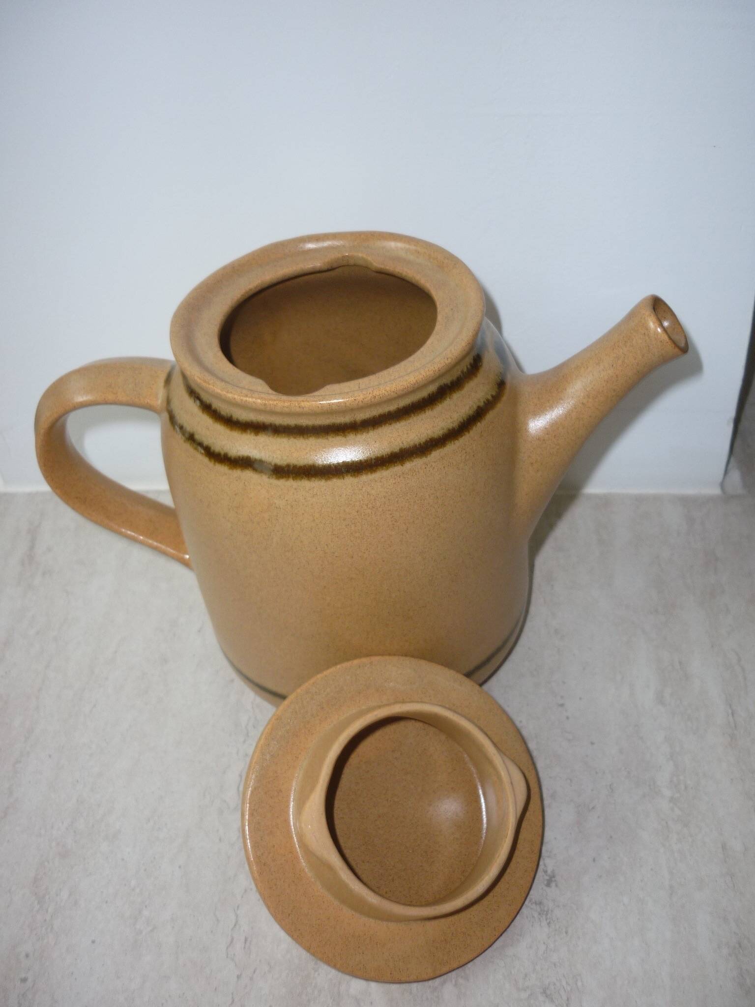 Sarregueminnes stoneware coffee maker, Savoie model