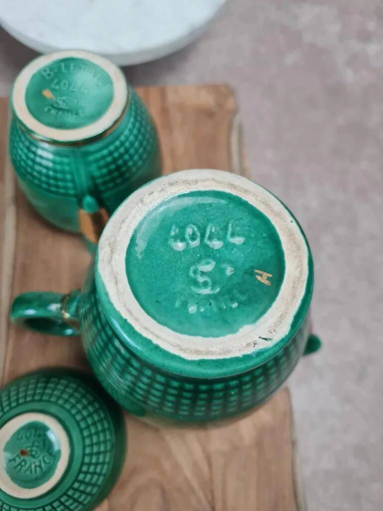 Service à café / thé Saint-Clément modèle 4044 vert émaillé doré – Art déco