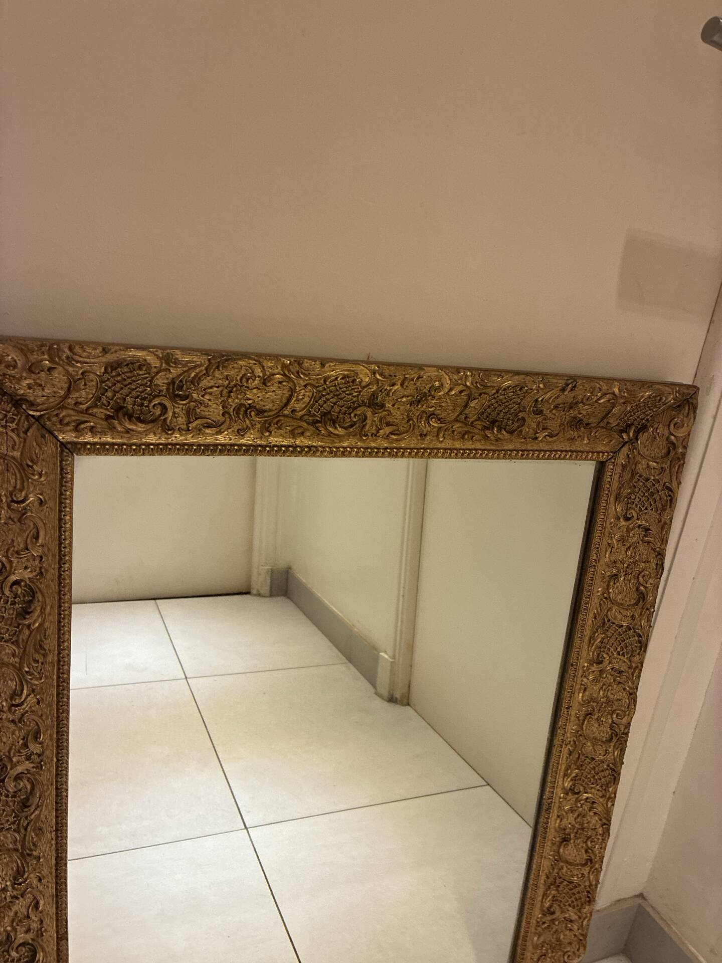 Rectangular framed mirror in wood and gilded stucco – Louis XV Rococo style
