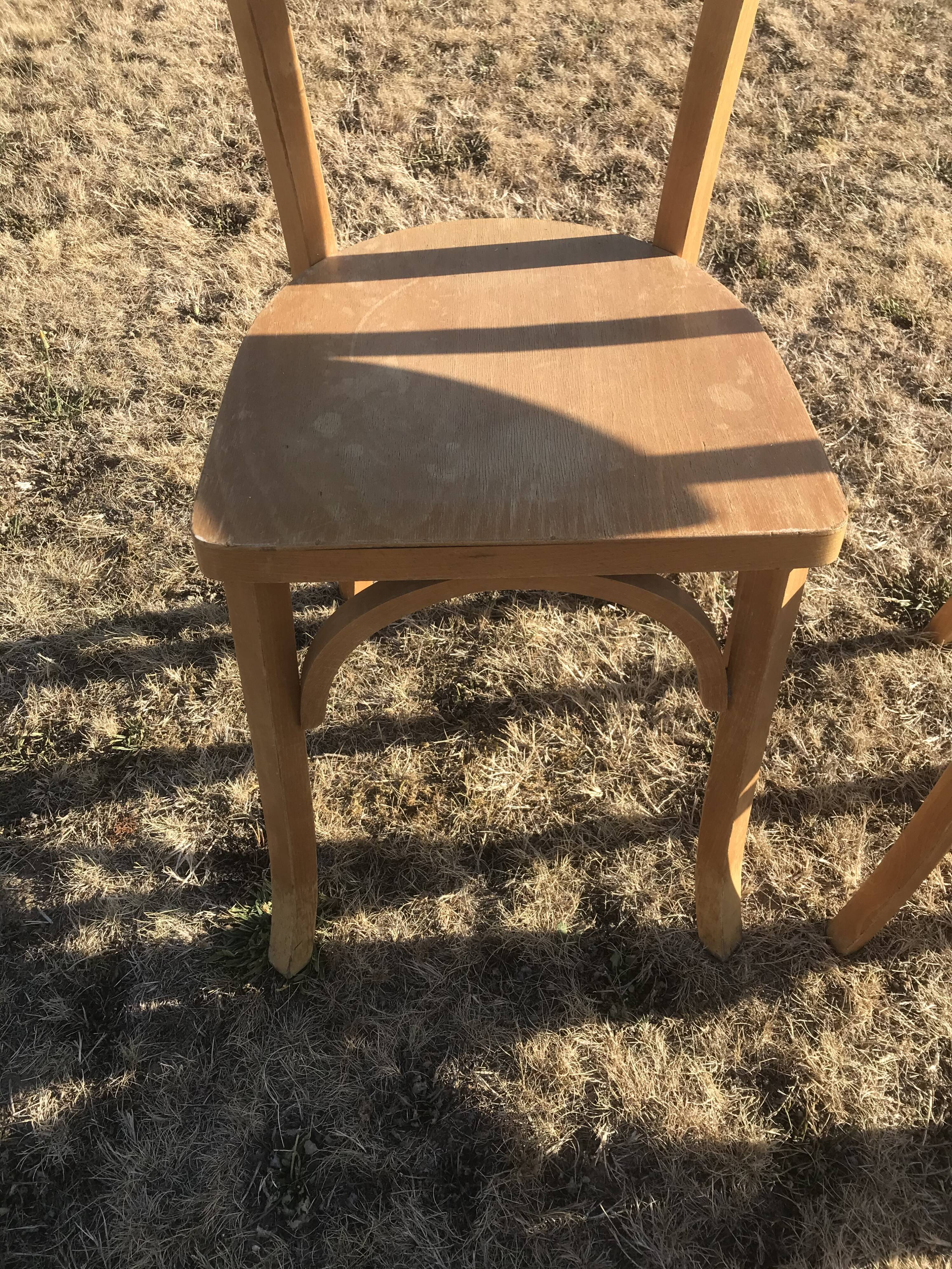 Lot of 6 vintage wooden bistro chairs
