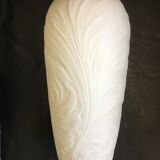 Vase in matt white porcelain, Hutschenreuther 60