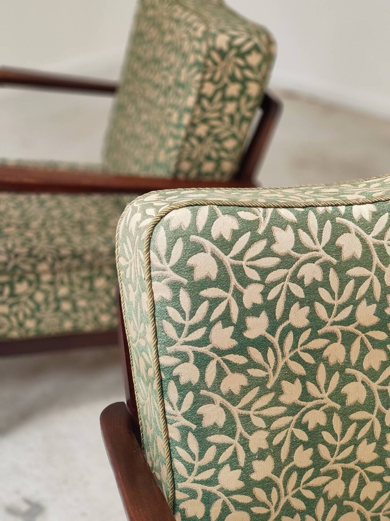 Paire de fauteuils art déco Ziara pravenec